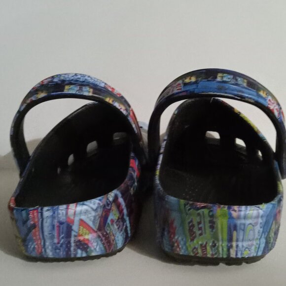 Crocs - Picture 4 of 7